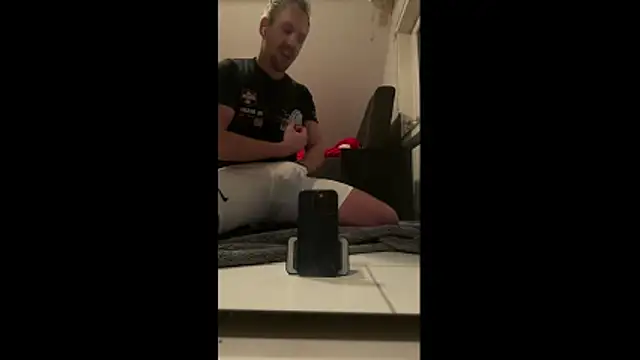 LeviXtreme online show from November 2025 10:32:02 PM