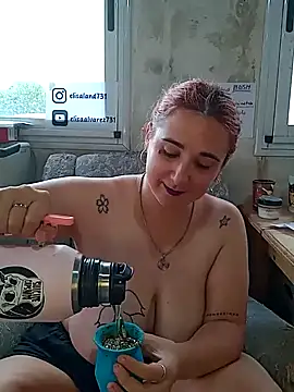 Snapshot of black_lady731 chatting on January 2025 10:16:02 PM black lady731 online show from January 2025 10:16:02 PM