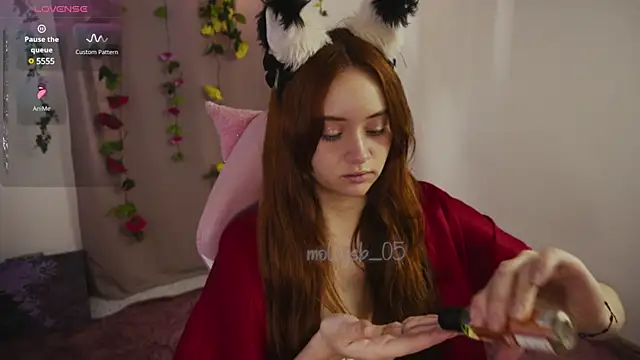 molly russell online show from December 2024 04:58:01 PM