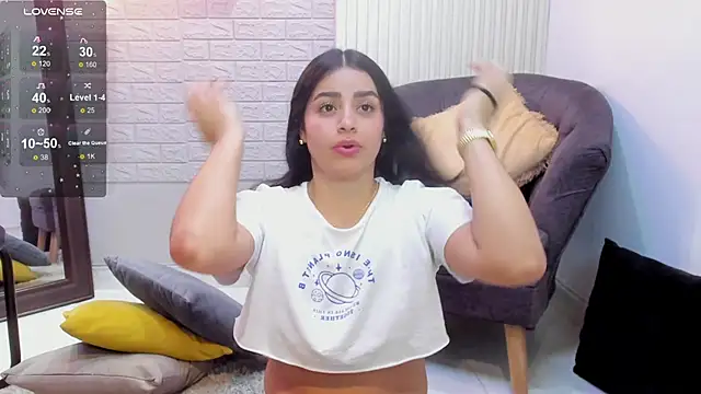 Paula Desousa online show from January 2025 11:19:02 PM