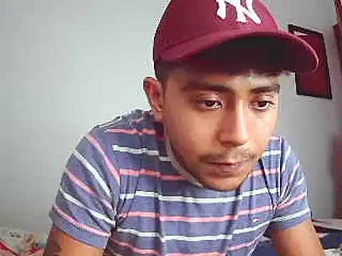 Snapshot of wailer_ chatting on December 2024 05:02:01 PM wailer online show from December 2024 05:02:01 PM