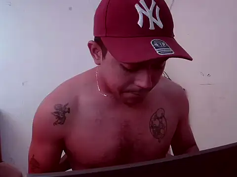 Snapshot of wailer_ chatting on October 2025 01:44:02 PM wailer online show from October 2025 01:44:02 PM