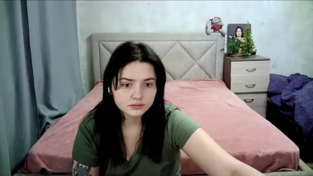 juliettkalen online show from December 2024 06:21:01 AM