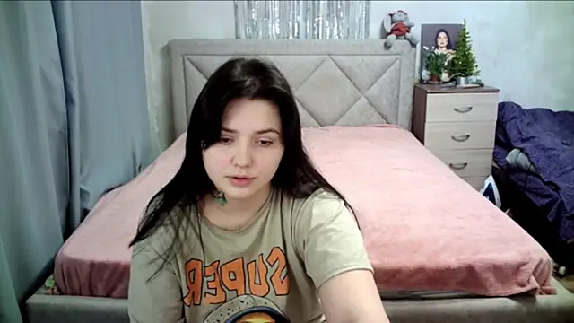 juliettkalen online show from December 2024 05:31:01 AM