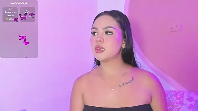 amber white25  online show from February 2025 02:49:02 AM
