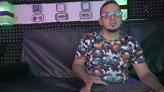 Dulce yors online show from January 2025 11:44:02 PM