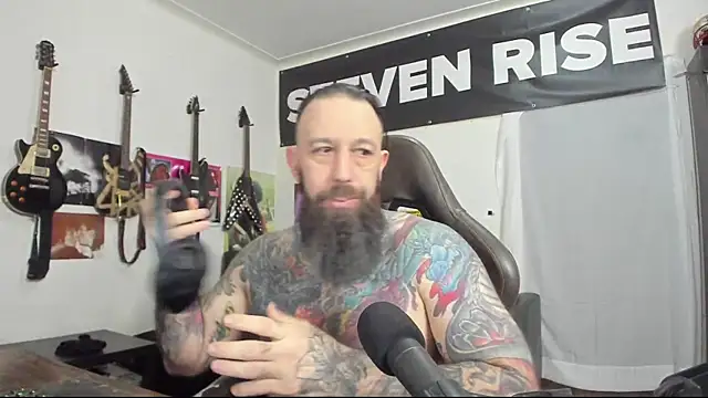 StevenRiseNYC online show from January 2025 01:24:01 PM