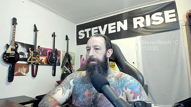 Snapshot of StevenRiseNYC chatting on November 2025 12:18:01 PM StevenRiseNYC online show from November 2025 12:18:01 PM