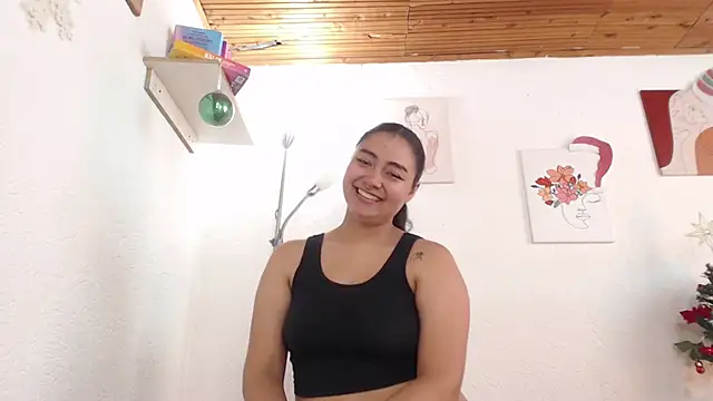  Kim  M online show from December 2024 03:31:02 PM