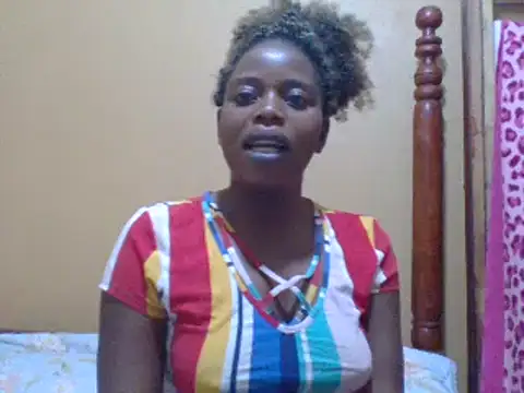 Snapshot of sweetbabra1 chatting on February 2025 06:22:01 AM sweetbabra1 online show from February 2025 06:22:01 AM