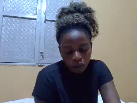 Snapshot of sweetbabra1 chatting on March 2025 06:59:02 PM sweetbabra1 online show from March 2025 06:59:02 PM