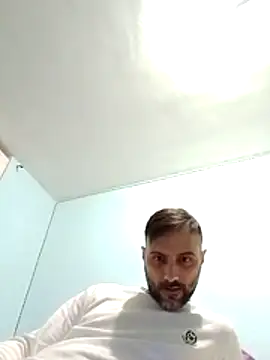 Snapshot of coppiasenzacensura chatting on December 2025 05:40:02 PM coppiasenzacensura online show from December 2025 05:40:02 PM