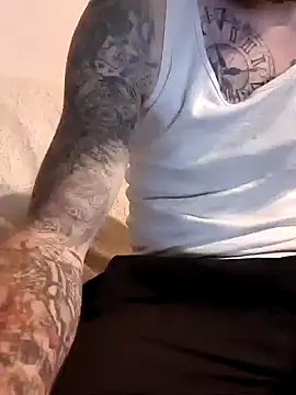 PIercingBoy38 online show from December 2024 04:43:02 PM