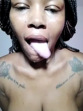 Alissamore3 online show from March 2025 06:09:01 PM