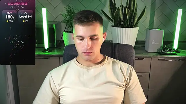 Sweeet  boy online show from January 2025 08:11:02 PM