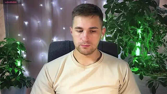 Sweeet  boy online show from February 2025 08:17:01 AM