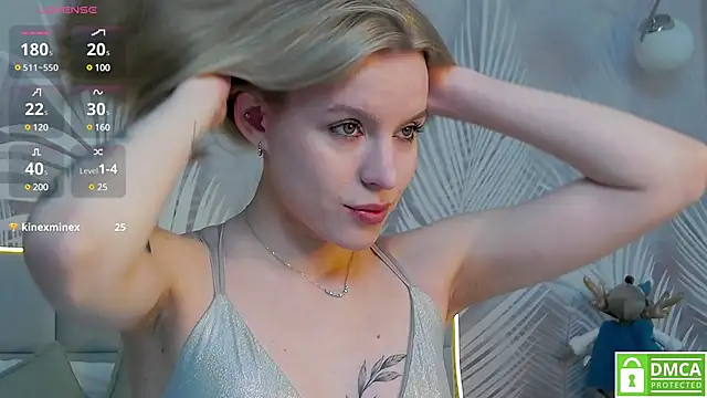 AmaliaBell online show from December 2024 01:09:01 PM