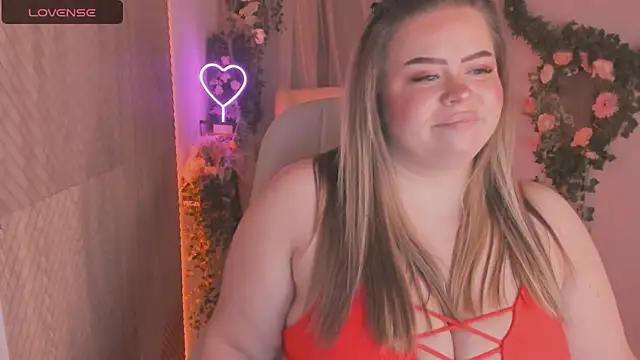 Snapshot of Sheila_queen_ chatting on December 2024 03:58:01 PM Sheila queen online show from December 2024 03:58:01 PM