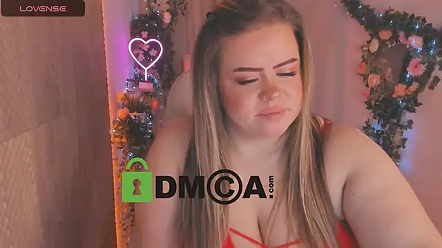 Snapshot of Sheila_queen_ chatting on December 2024 03:03:01 AM Sheila queen online show from December 2024 03:03:01 AM