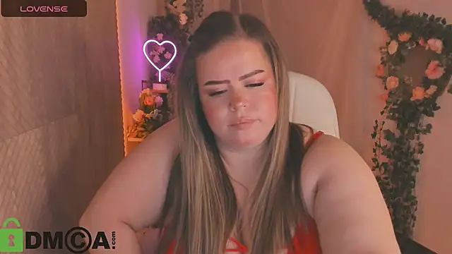 Snapshot of Sheila_queen_ chatting on January 2025 02:40:01 AM Sheila queen online show from January 2025 02:40:01 AM