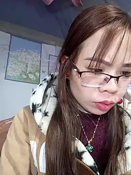   Mai-love19   online show from January 2025 11:09:02 AM