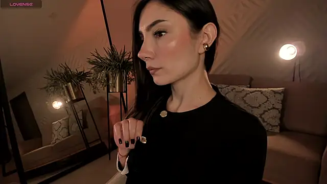 AmyArmstrong online show from December 2024 12:07:01 AM