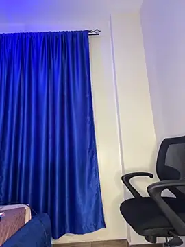 Bigbooob4 online show from October 2025 04:56:02 AM