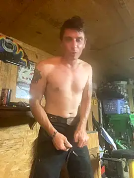 Snapshot of DillPie chatting on September 2025 02:44:01 AM DillPie online show from September 2025 02:44:01 AM