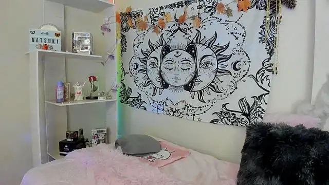 Laughing Naty online show from September 2025 11:41:02 PM