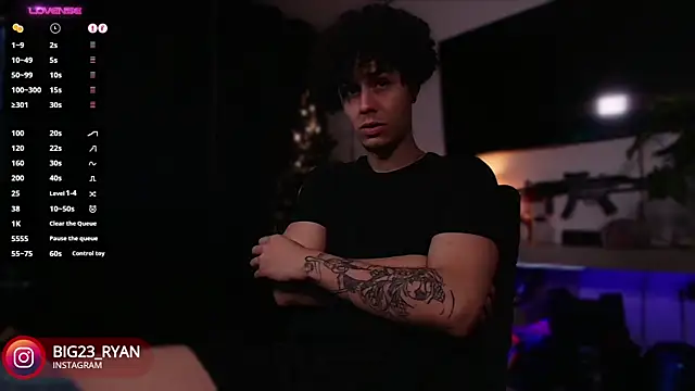 Snapshot of bigryann23 chatting on December 2024 12:22:01 AM bigryann23 online show from December 2024 12:22:01 AM