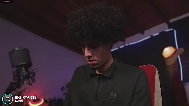 Snapshot of bigryann23 chatting on September 2025 01:18:02 AM bigryann23 online show from September 2025 01:18:02 AM