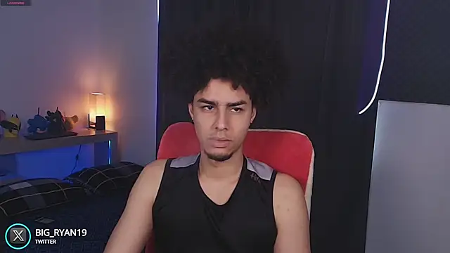 Snapshot of bigryann23 chatting on October 2025 06:40:01 PM bigryann23 online show from October 2025 06:40:01 PM