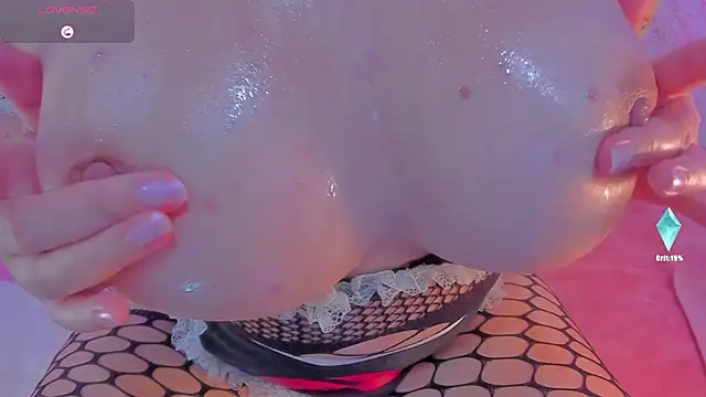 Snapshot of Blessed_Insomnia chatting on November 2025 11:54:01 AM Blessed Insomnia online show from November 2025 11:54:01 AM