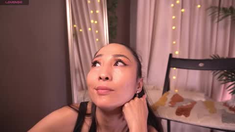 Snapshot of 1reisatumi chatting on November 2025 01:29:02 PM Rei online show from November 2025 01:29:02 PM