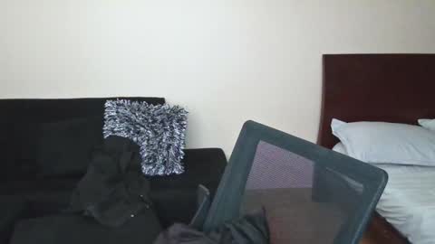 Sam online show from February 2025 10:32:01 PM