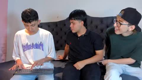 Snapshot of 3guy3 chatting on November 2025 07:23:02 PM Guy 1 Guy 2 Guy 3. online show from November 2025 07:23:02 PM