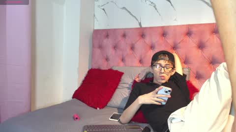 Snapshot of 3guy3 chatting on December 2025 08:05:02 PM Guy 1 Guy 2 Guy 3. online show from December 2025 08:05:02 PM