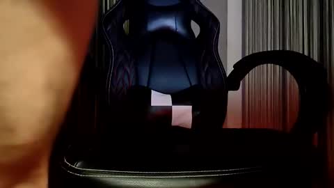 Snapshot of 3supman3 chatting on October 2025 01:58:02 AM 1 online show from October 2025 01:58:02 AM