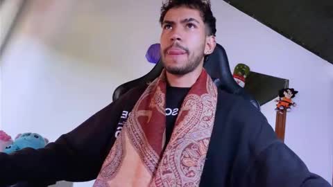 E V I L online show from December 2025 07:40:02 PM