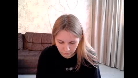 Snapshot of 69riley_reid69 chatting on November 2025 04:14:01 AM 69Riley Reid69 online show from November 2025 04:14:01 AM