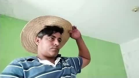 9vinhocamshow online show from December 2024 11:49:02 AM