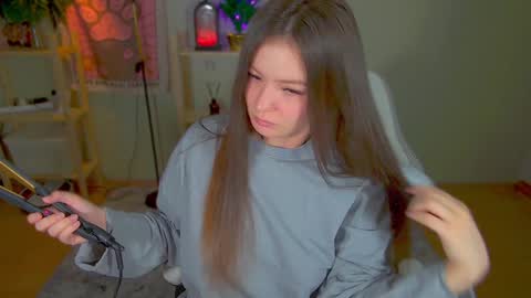 Emy online show from January 2025 01:13:02 AM