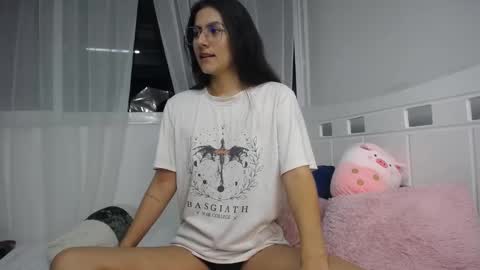 _amywhite online show from December 2024 02:20:02 AM