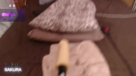 Snapshot of _b_a_n_s_h_e_e_ chatting on October 2025 07:39:02 AM Emily - BLONDE Jennifer - RED hair online show from October 2025 07:39:02 AM