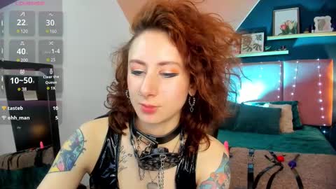 Sofia online show from February 2025 03:46:01 PM