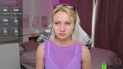 Cameron online show from September 2025 08:38:01 AM