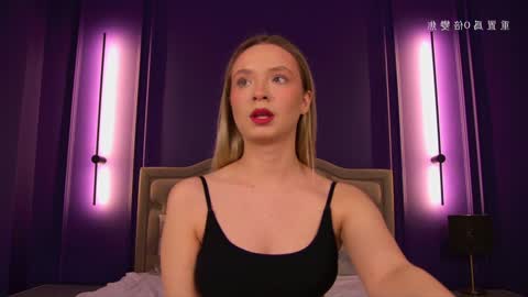 Florence online show from December 2024 02:22:01 PM