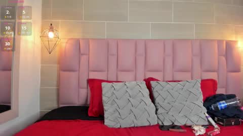 _gia_rose online show from September 2025 12:40:02 PM