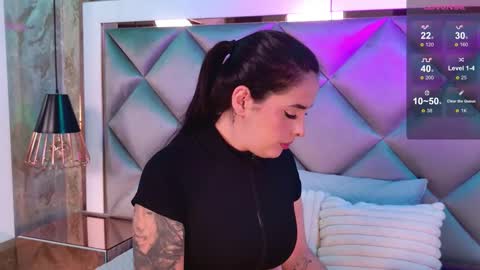 Snapshot of _giggy chatting on November 2025 11:44:02 AM _giggy online show from November 2025 11:44:02 AM