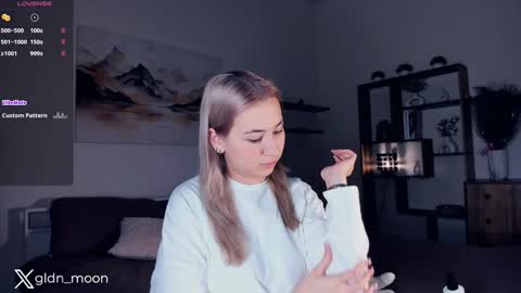 Rina online show from January 2025 07:38:01 PM